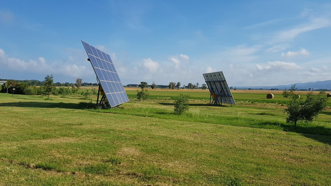פופולוניה Agriturismo Gli Etruschi מראה חיצוני תמונה