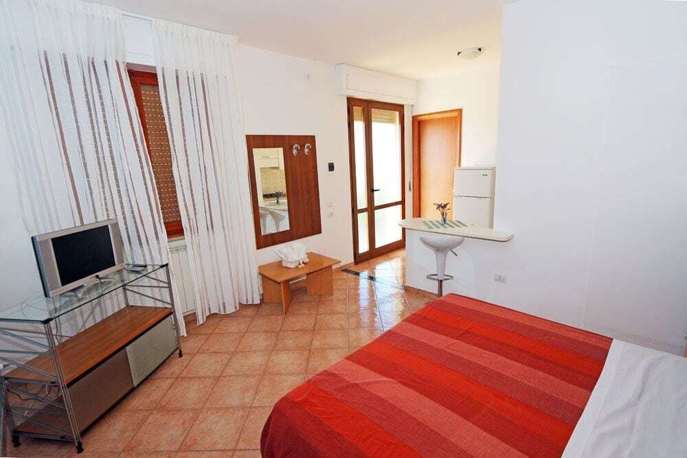 פופולוניה Agriturismo Gli Etruschi מראה חיצוני תמונה